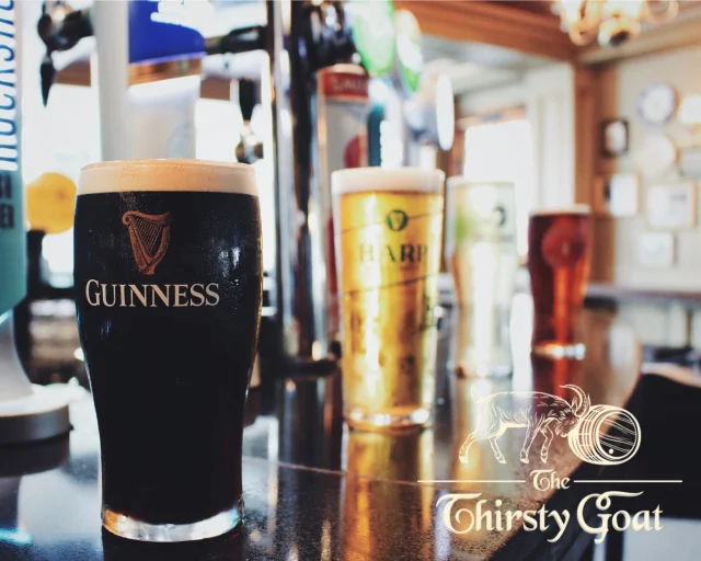 𝐓𝐡𝐞 𝐩𝐞𝐫𝐟𝐞𝐜𝐭 𝐩𝐨𝐮𝐫 𝐚𝐰𝐚𝐢𝐭𝐬 𝐚𝐭 𝐓𝐡𝐞 𝐓𝐡𝐢𝐫𝐬𝐭𝐲 𝐆𝐨𝐚𝐭 🍺☘️ 𝐖𝐡𝐞𝐭𝐡𝐞𝐫 𝐢𝐭’𝐬 𝐚 𝐜𝐫𝐞𝐚𝐦𝐲 𝐩𝐢𝐧𝐭 𝐨𝐟 𝐆𝐮𝐢𝐧𝐧𝐞𝐬𝐬, 𝐚𝐧 𝐢𝐜𝐞-𝐜𝐨𝐥𝐝 𝐇𝐚𝐫𝐩, 𝐨𝐫 𝐲𝐨𝐮𝐫 𝐟𝐚𝐯𝐨𝐮𝐫𝐢𝐭𝐞 𝐥𝐨𝐜𝐚𝐥 𝐛𝐫𝐞𝐰 — 𝐰𝐞’𝐯𝐞 𝐠𝐨𝐭 𝐲𝐨𝐮𝐫 𝐰𝐞𝐞𝐤𝐞𝐧𝐝 𝐝𝐫𝐢𝐧𝐤𝐬 𝐬𝐨𝐫𝐭𝐞𝐝.
𝐖𝐡𝐨’𝐬 𝐣𝐨𝐢𝐧𝐢𝐧𝐠 𝐮𝐬 𝐟𝐨𝐫 𝐨𝐧𝐞? 🍻
𝐋𝐢𝐯𝐞 𝐦𝐮𝐬𝐢𝐜 𝐢𝐧 𝐨𝐮𝐫 𝐛𝐚𝐫 & 𝐛𝐞𝐞𝐫𝐠𝐚𝐫𝐝𝐞𝐧 𝟕 𝐧𝐢𝐠𝐡𝐭𝐬 𝐚 𝐰𝐞𝐞𝐤
#𝐓𝐡𝐞𝐓𝐡𝐢𝐫𝐬𝐭𝐲𝐆𝐨𝐚𝐭 #𝐁𝐞𝐥𝐟𝐚𝐬𝐭𝐏𝐢𝐧𝐭𝐬 #𝐆𝐮𝐢𝐧𝐧𝐞𝐬𝐬𝐓𝐢𝐦𝐞 #𝐖𝐞𝐞𝐤𝐞𝐧𝐝𝐕𝐢𝐛𝐞𝐬